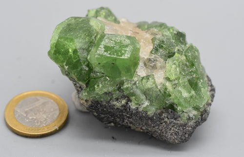 verdelite x ( tourmaline, elbaite )