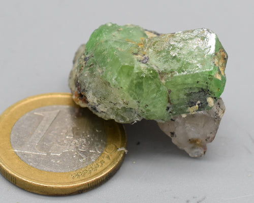 verdelite x ( tourmaline, elbaite )