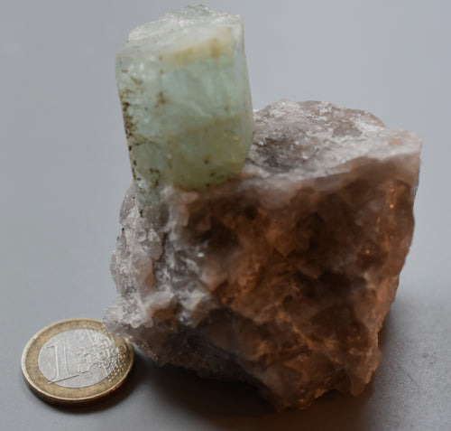 verdelite x ( tourmaline, elbaite )