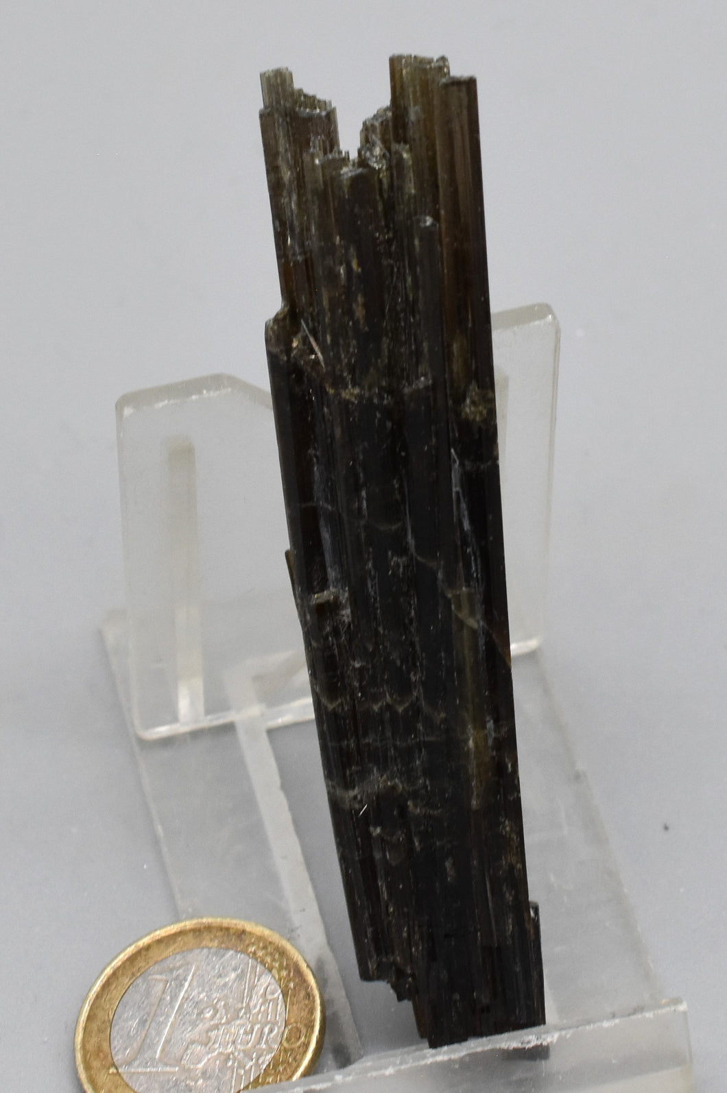 verdelite x ( tourmaline, elbaite )