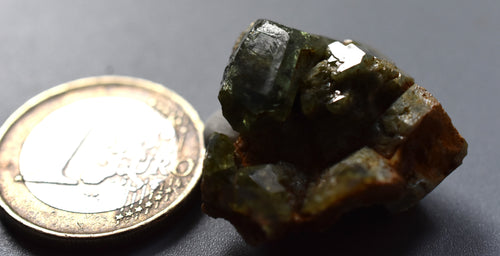 Demantoid xx ( Andradit, Granat )